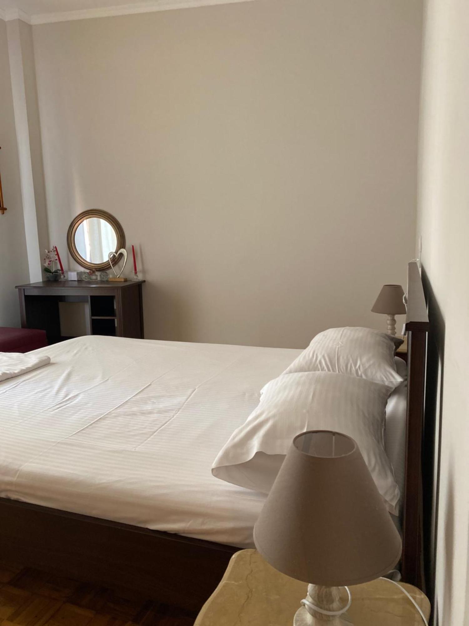 Lydia'S City View Apartment Ioannina Ngoại thất bức ảnh