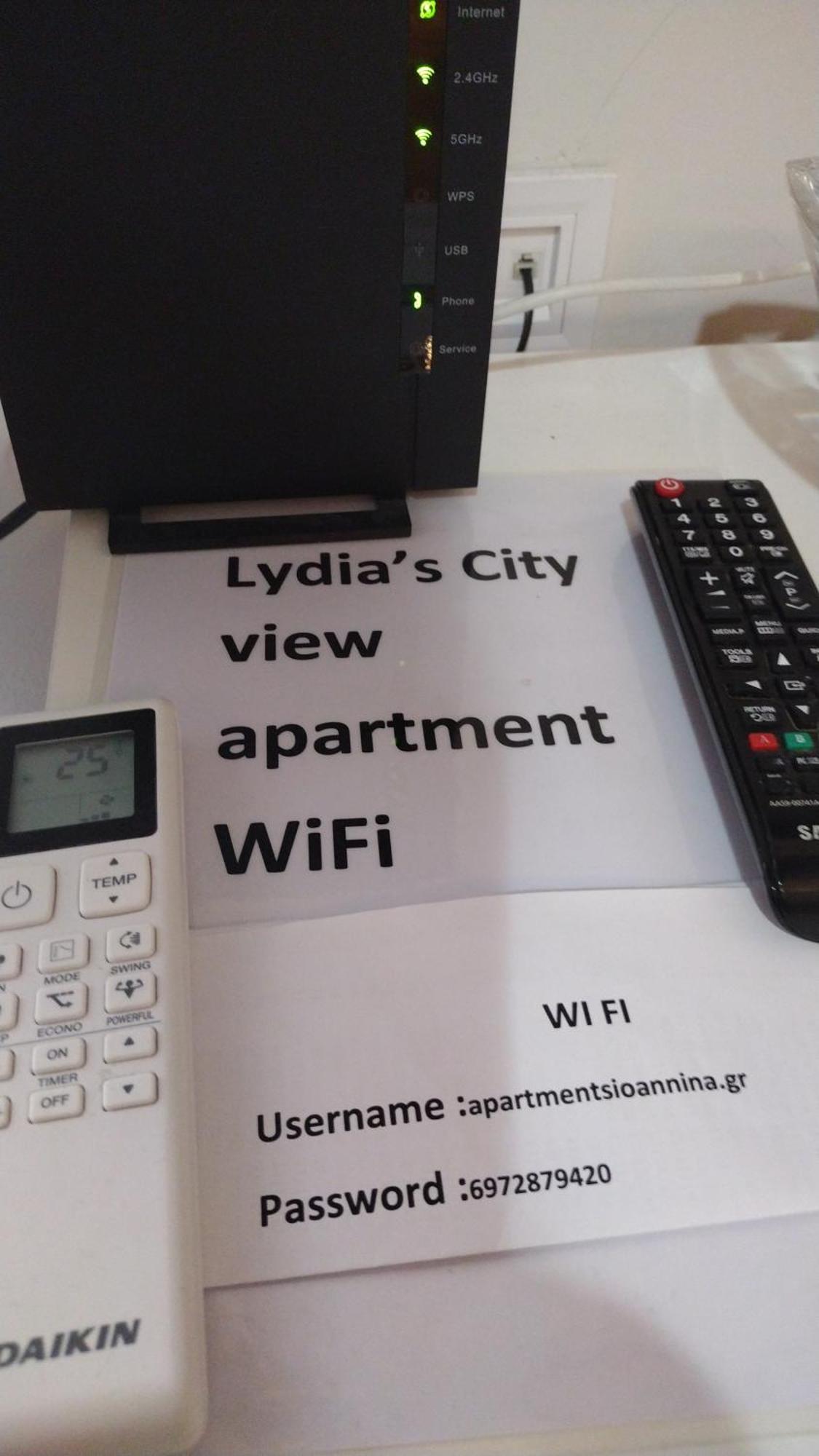 Lydia'S City View Apartment Ioannina Ngoại thất bức ảnh
